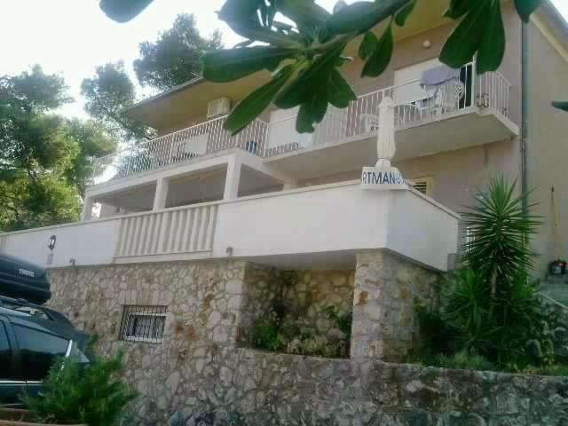 Bisera Apartment *